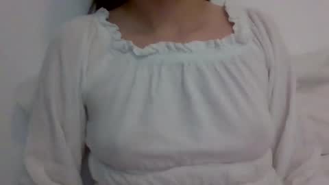 Hotwixx online show from 12-26-24, 04:32