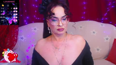 Snapshot of hotzlata chatting on 01-14-25, 08:20 Hotzlata online show from 01-14-25, 08:20
