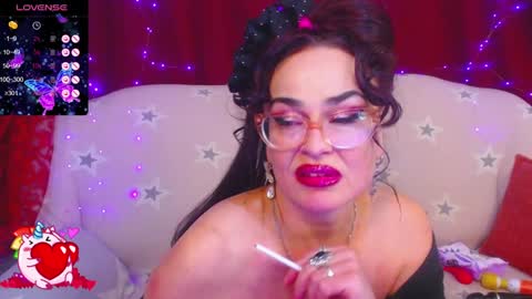 Snapshot of hotzlata chatting on 01-15-25, 05:50 Hotzlata online show from 01-15-25, 05:50