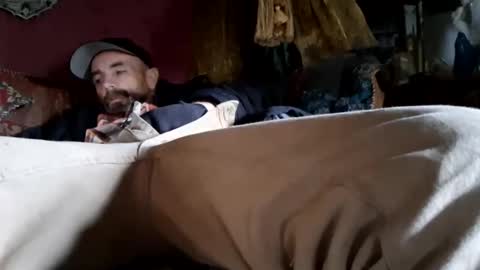 houndmefromhell online show from 11-17-25, 07:41