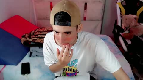 Snapshot of houston_bby_ chatting on 03-02-26, 09:10 HOUSTON online show from 03-02-26, 09:10