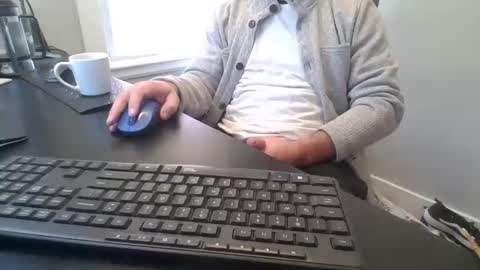 Snapshot of hoverday chatting on 11-07-25, 02:39 hoverday online show from 11-07-25, 02:39