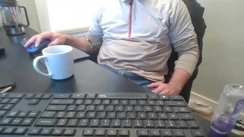 Snapshot of hoverday chatting on 12-05-25, 02:25 hoverday online show from 12-05-25, 02:25