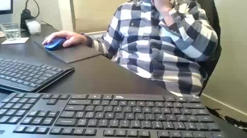 hoverday online show from 02-05-26, 04:06