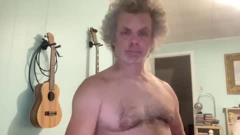 howlingatnothing online show from 09-25-25, 01:20