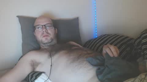 Snapshot of hoyboydkk chatting on 11-05-25, 05:29 Christian online show from 11-05-25, 05:29