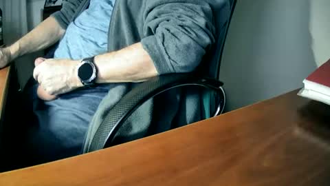 Peter online show from 02-25-25, 08:51