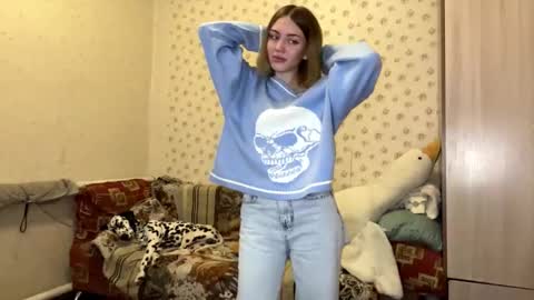 hsiuscherich online show from 11-29-25, 10:07