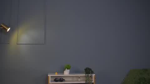 Snapshot of huba_booba chatting on 09-09-25, 01:38 Diane online show from 09-09-25, 01:38