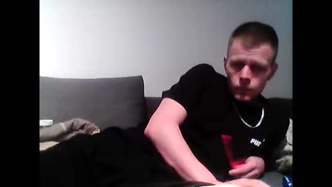 hubikush22 online show from 02-01-25, 05:37