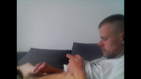 hubikush22 online show from 10-10-25, 02:38