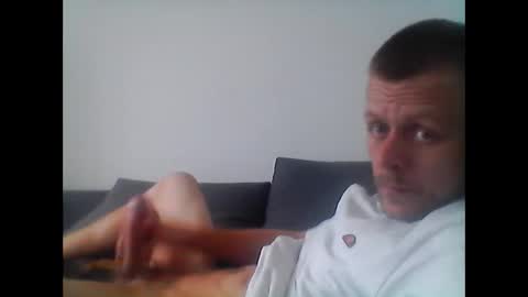 hubikush22 online show from 10-14-25, 02:07