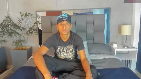 Snapshot of hudson_beasley chatting on 10-22-25, 11:54 Hudson Beasley online show from 10-22-25, 11:54
