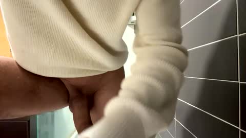 hugecock959448 online show from 01-07-26, 08:39