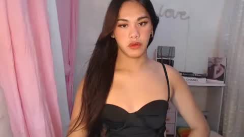 Hanzel online show from 09-19-25, 01:07