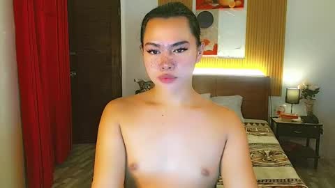 nathalie online show from 11-09-25, 03:43