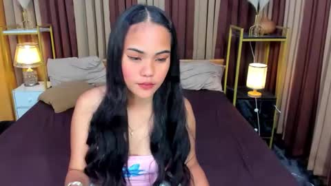 Snapshot of hugecockjayken chatting on 10-06-25, 05:21 ANNA AND JOEL online show from 10-06-25, 05:21