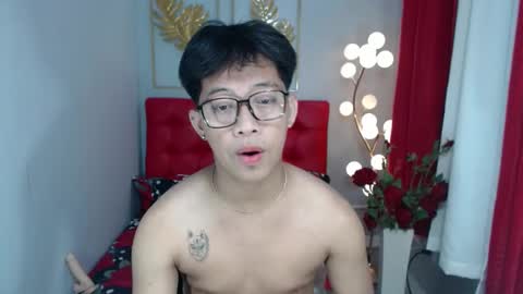 hugecockmiro online show from 02-03-25, 11:42