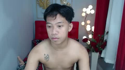hugecockmiro online show from 02-04-25, 11:16