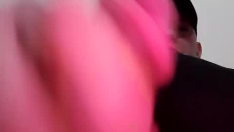 Snapshot of hugecummer10 chatting on 03-15-26, 04:35 hugecummer10 online show from 03-15-26, 04:35