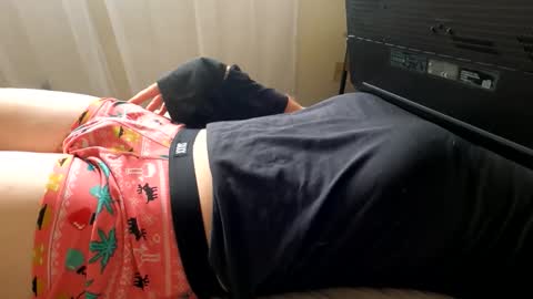 HugeCumshots online show from 10-26-25, 06:25