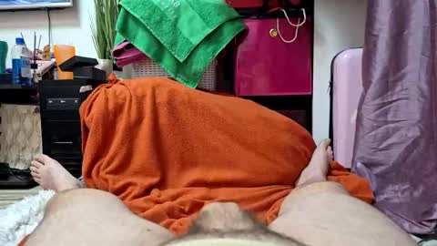 Snapshot of hugedick2469 chatting on 12-09-24, 02:56 hugedick2469 online show from 12-09-24, 02:56