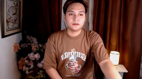 Snapshot of hugedickjp chatting on 02-11-25, 04:11 hugedickjp online show from 02-11-25, 04:11
