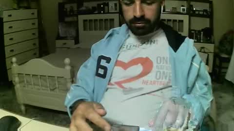 hugeveiny online show from 11-05-25, 01:44