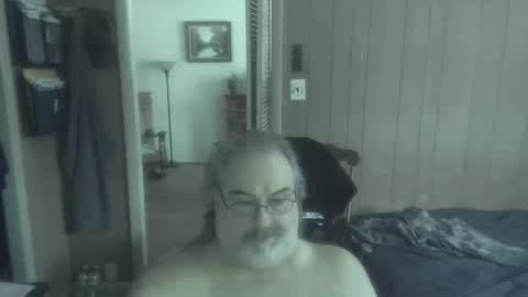 Snapshot of huggybear566 chatting on 03-06-25, 02:40 lonely huggy bear online show from 03-06-25, 02:40