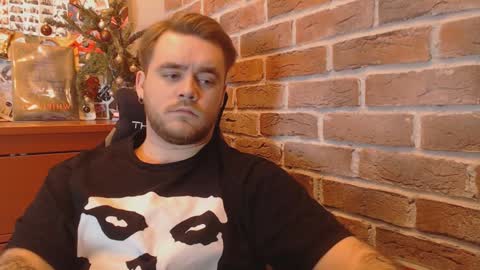 Hugo online show from 01-12-25, 03:14