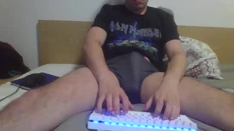 Snapshot of hugoxx22 chatting on 02-11-25, 08:10 hugoxx22 online show from 02-11-25, 08:10