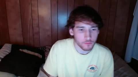 Snapshot of hugsankisses chatting on 11-08-25, 10:04 hugsankisses online show from 11-08-25, 10:04