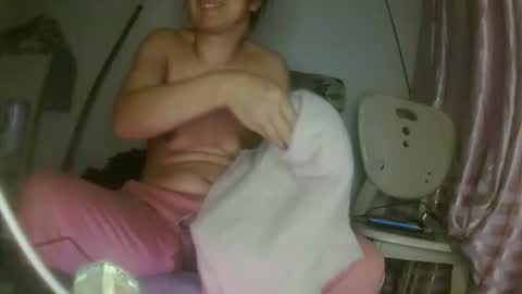 hujiajia520321431 online show from 01-17-26, 11:08