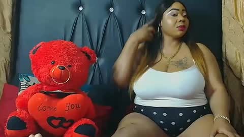 humongoustitss500929 online show from 10-13-25, 05:02