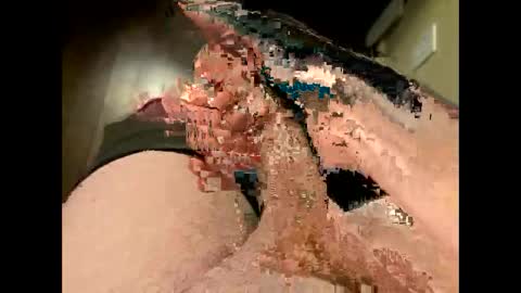 Snapshot of hung_mac0 chatting on 12-19-25, 11:23 hung_mac0 online show from 12-19-25, 11:23