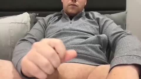 Snapshot of hungbossstud chatting on 12-17-24, 03:49 Colin Cooper online show from 12-17-24, 03:49