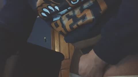 hunglikeray2286 online show from 01-18-26, 01:42