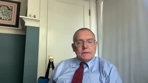 Snapshot of hungron9 chatting on 10-22-25, 03:45 AARON online show from 10-22-25, 03:45