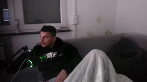 LittleDevilXo1999 online show from 12-13-25, 11:32