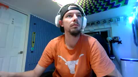 Snapshot of hungtxcock92 chatting on 03-15-26, 12:11 hungtxcock92 online show from 03-15-26, 12:11