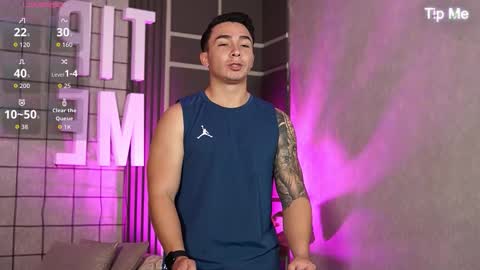 hunk_ryan online show from 10-27-25, 12:31