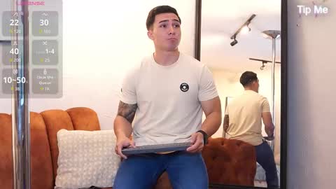 hunk_ryan online show from 11-17-25, 10:26