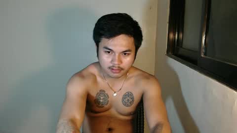 hunkyzeus online show from 01-04-25, 09:10