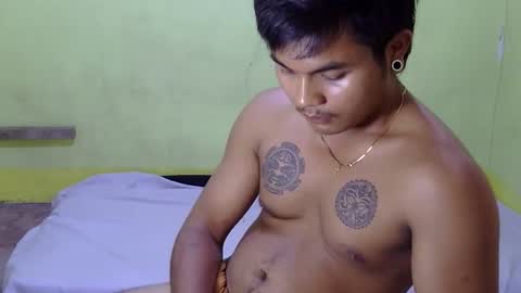 hunkyzeus online show from 10-14-25, 02:40