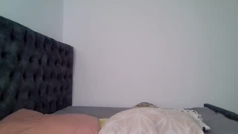 hunny online show from 11-19-25, 12:32