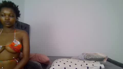 hunny online show from 11-20-25, 03:56