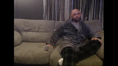 HunterandEsme online show from 01-14-25, 06:17