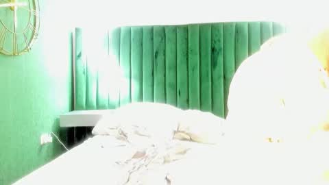 Snapshot of hunterheat_ chatting on 11-17-25, 10:10 hunterheat_ online show from 11-17-25, 10:10