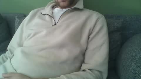 Snapshot of hunting_007 chatting on 12-15-25, 11:58 hunting_007 online show from 12-15-25, 11:58