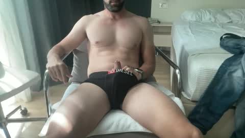 huracan01 online show from 09-20-25, 10:05